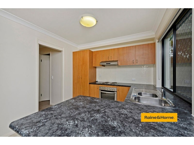 1/30 Witheren Circuit, Pacific Pines QLD 4211