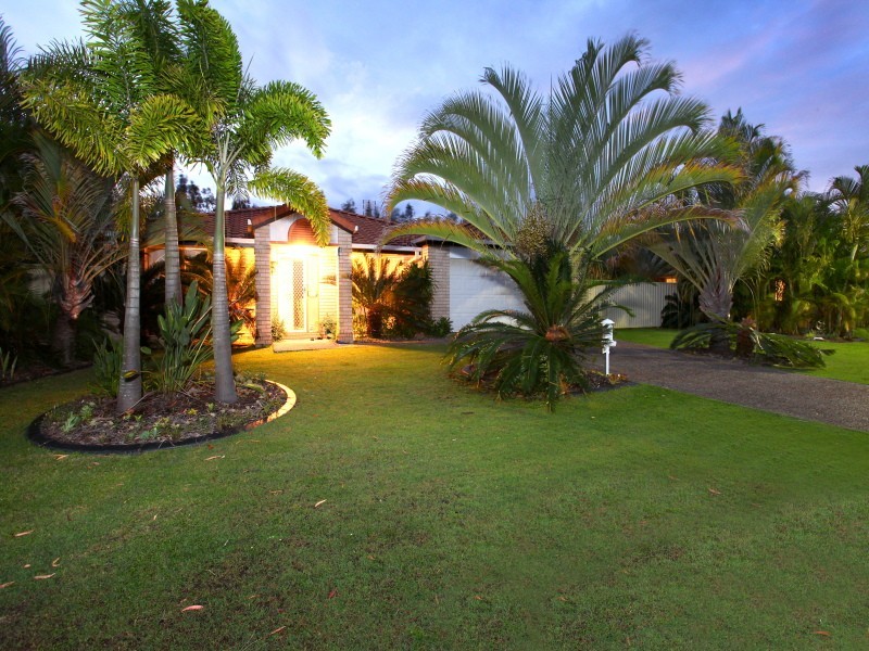 10 Rosswood Court, Helensvale QLD 4212