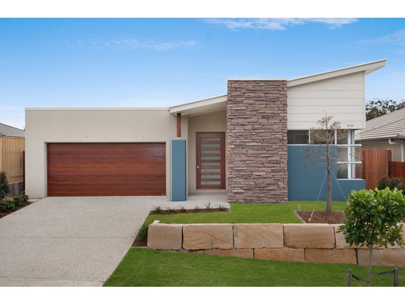 31 Bunderoo Circuit, Pimpama QLD 4209