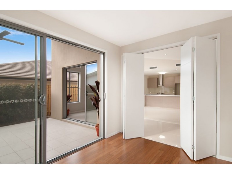 31 Bunderoo Circuit, Pimpama QLD 4209