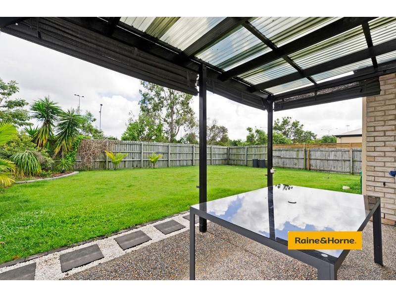 43 Murchison Street, Pacific Pines QLD 4211