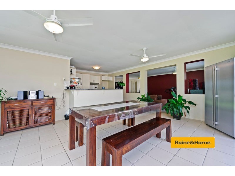 43 Murchison Street, Pacific Pines QLD 4211