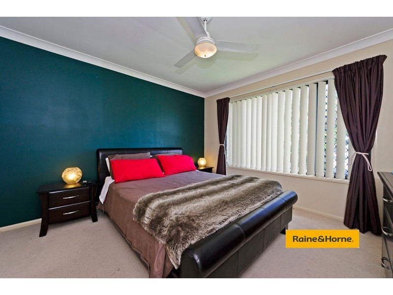 43 Murchison Street, Pacific Pines QLD 4211