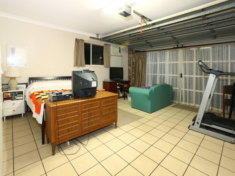 12 Rosswood Court, Monterey Keys QLD 4212