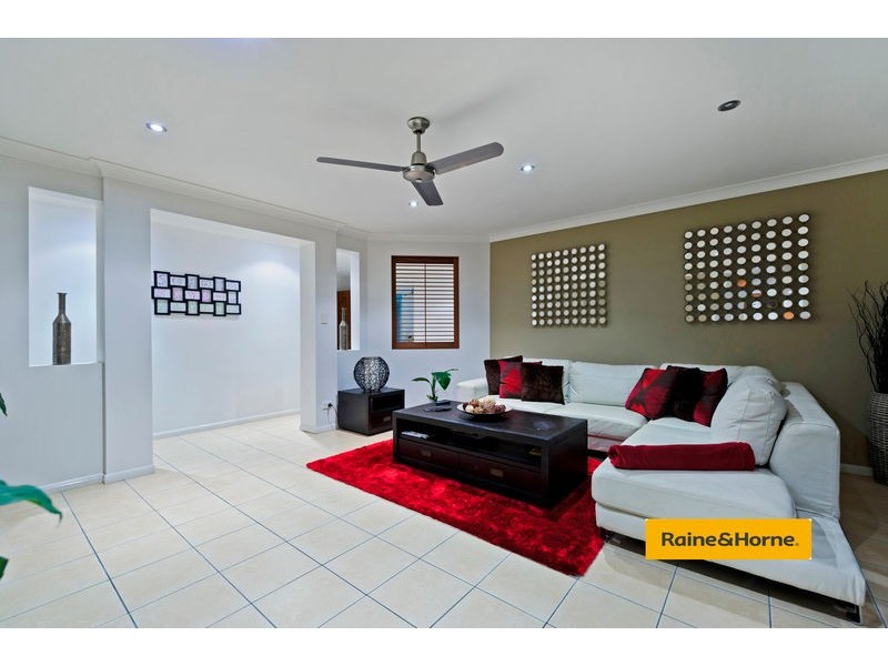 23 Beerwah Street, Pacific Pines QLD 4211