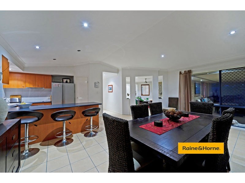 23 Beerwah Street, Pacific Pines QLD 4211