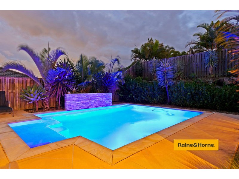 23 Beerwah Street, Pacific Pines QLD 4211