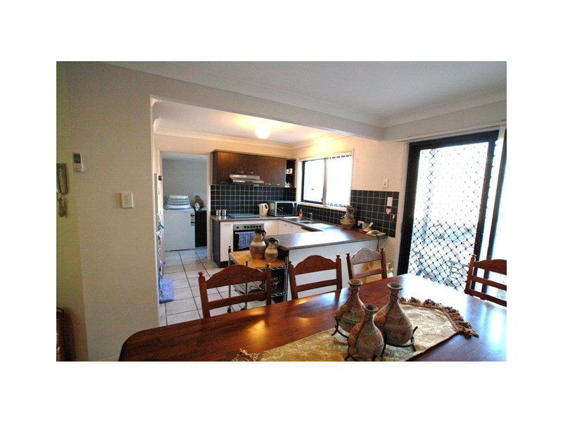 100/31 Archipelago Street, Pacific Pines QLD 4211