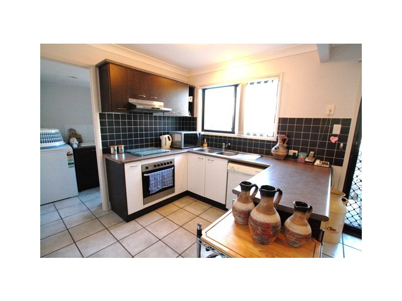 100/31 Archipelago Street, Pacific Pines QLD 4211