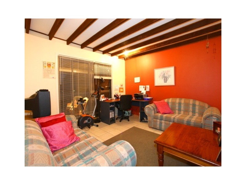 23 Jesmond Road, Helensvale QLD 4212