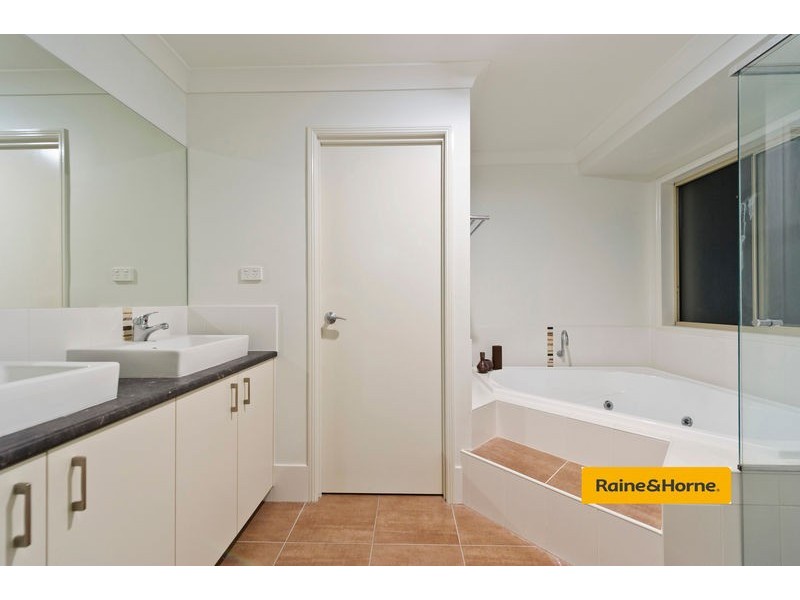 6 Hetchy Street, Upper Coomera QLD 4209