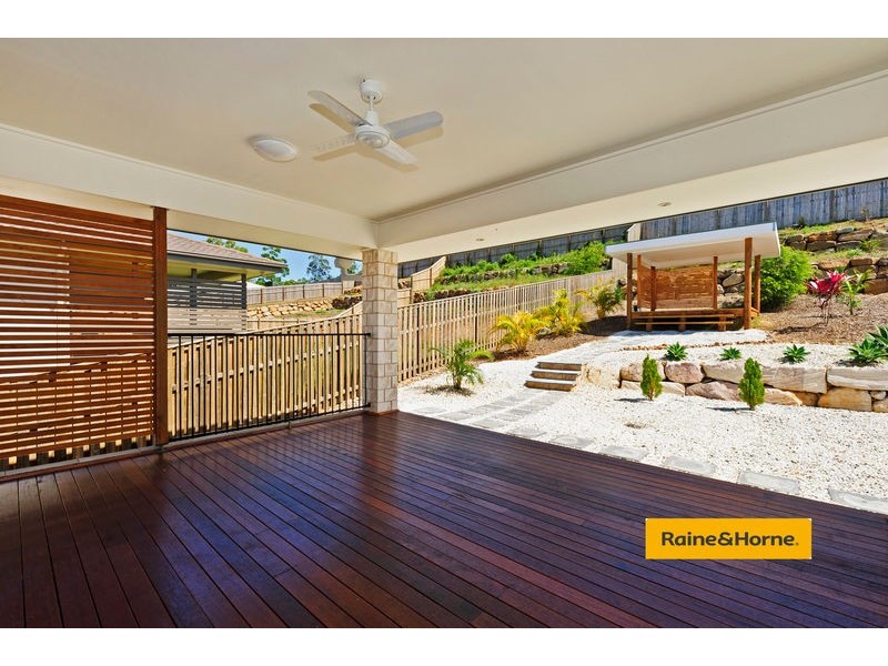 31 Hadrian Crescent, Pacific Pines QLD 4211