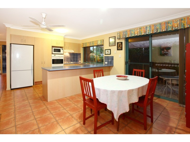 1/98 Cootharaba Drive, Helensvale QLD 4212