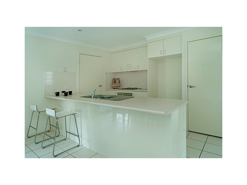 20 Witheren Cct, Pacific Pines QLD 4211