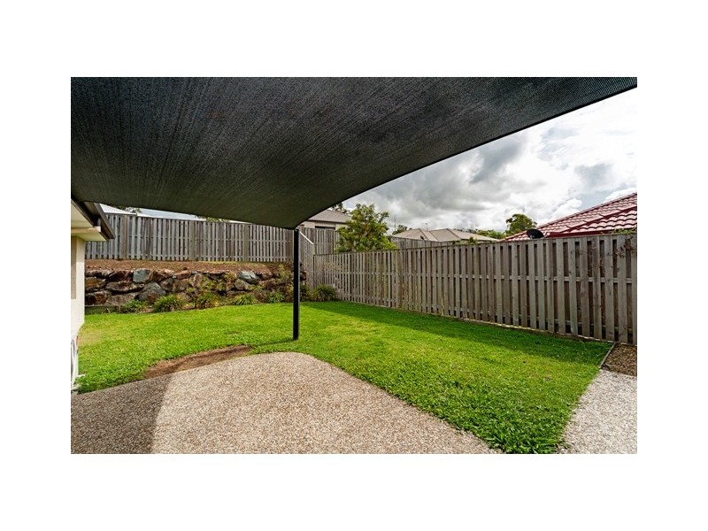 20 Witheren Cct, Pacific Pines QLD 4211