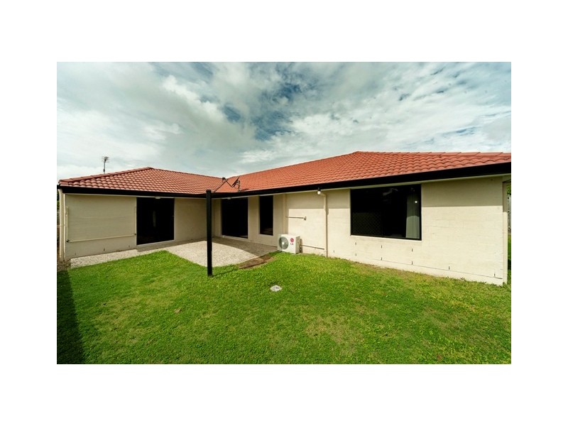 20 Witheren Cct, Pacific Pines QLD 4211