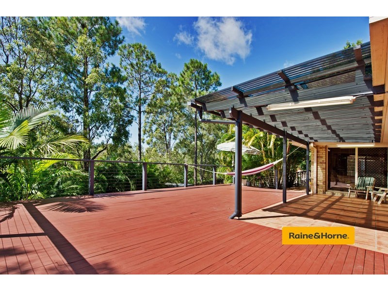 12 Bounty Way, Pacific Pines QLD 4211
