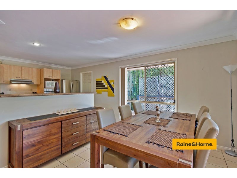 12 Bounty Way, Pacific Pines QLD 4211