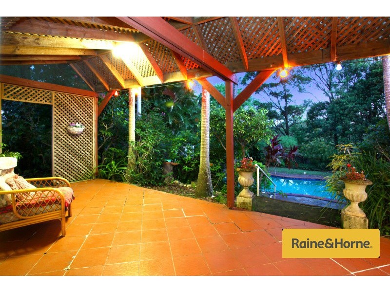 12 Latrobe Avenue, Helensvale QLD 4212