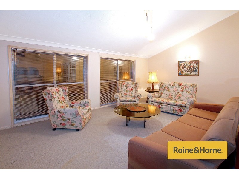12 Latrobe Avenue, Helensvale QLD 4212