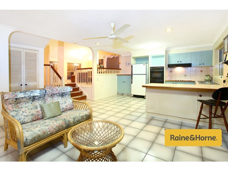 12 Latrobe Avenue, Helensvale QLD 4212