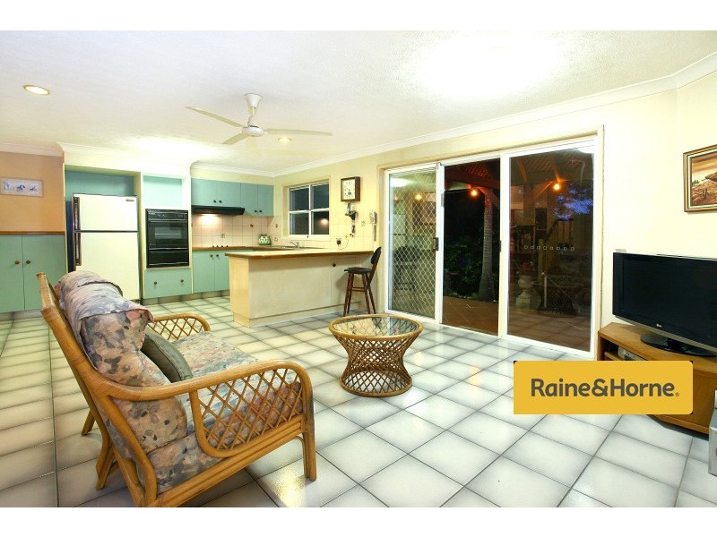 12 Latrobe Avenue, Helensvale QLD 4212