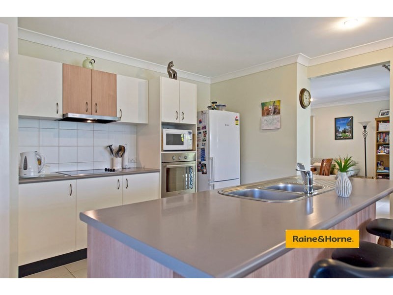 3 Norfolk Drive, Pacific Pines QLD 4211