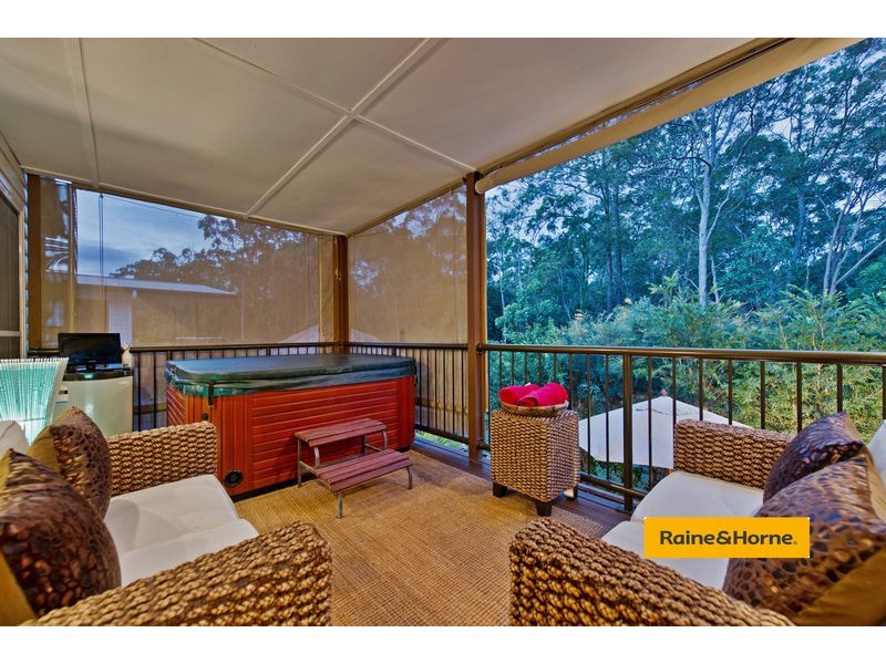 62 Cobb and Co Drive, Oxenford QLD 4210