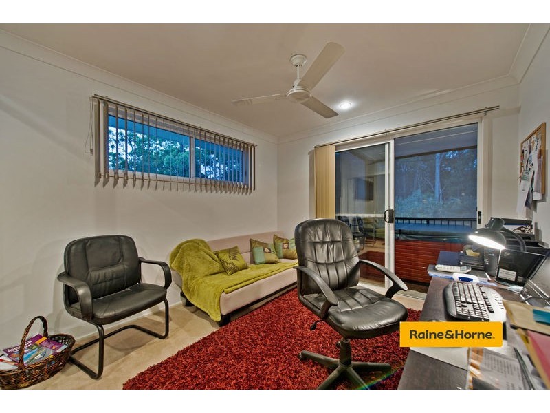 62 Cobb and Co Drive, Oxenford QLD 4210