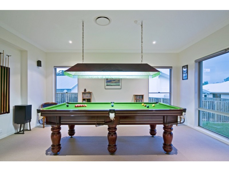 7 Kintail Lane, Coomera Waters QLD 4209