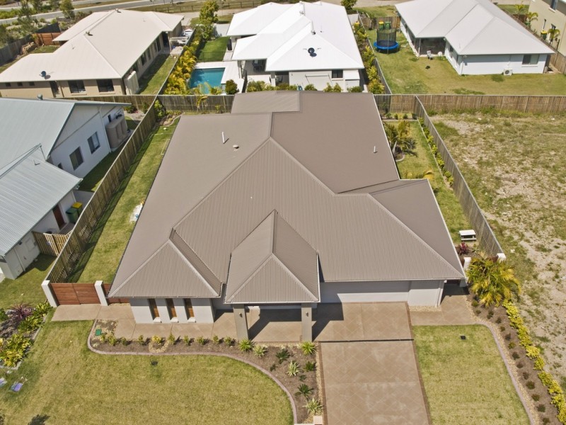 7 Kintail Lane, Coomera Waters QLD 4209