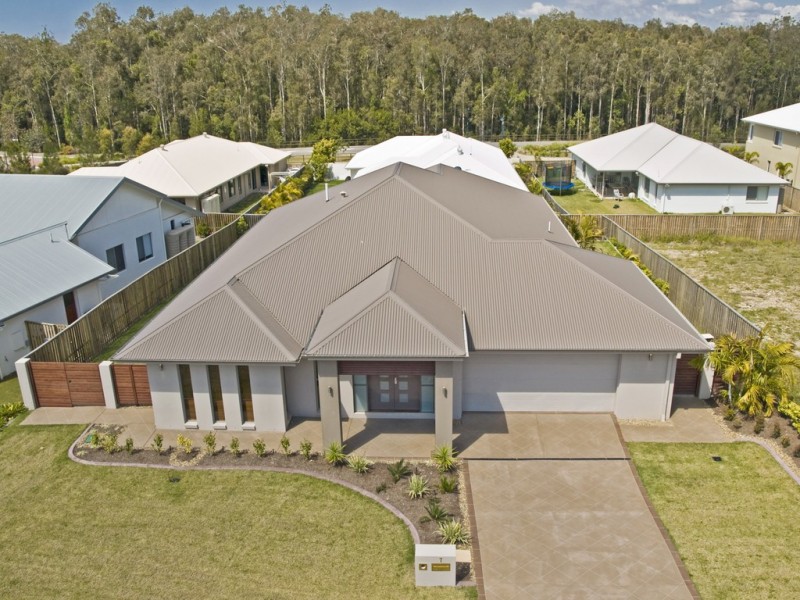 7 Kintail Lane, Coomera Waters QLD 4209