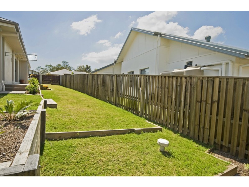 7 Kintail Lane, Coomera Waters QLD 4209