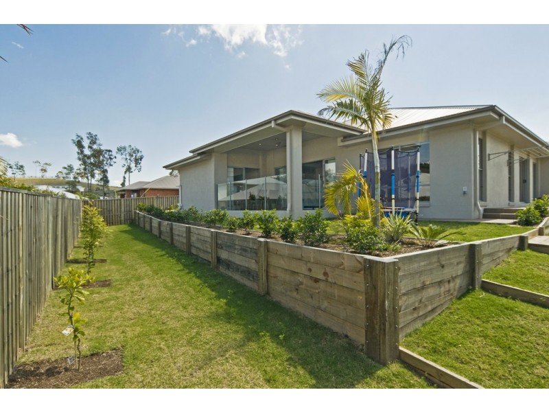 7 Kintail Lane, Coomera Waters QLD 4209