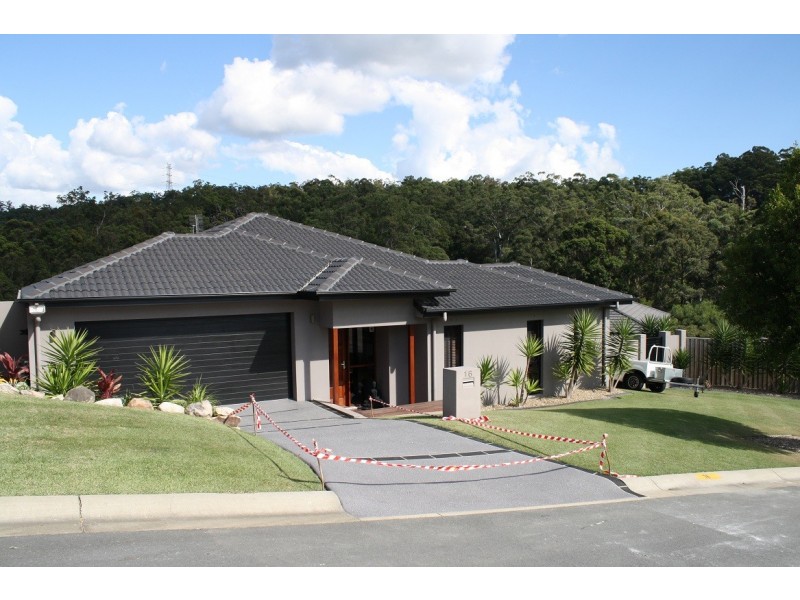 16 Chesterton Street, Pacific Pines QLD 4211