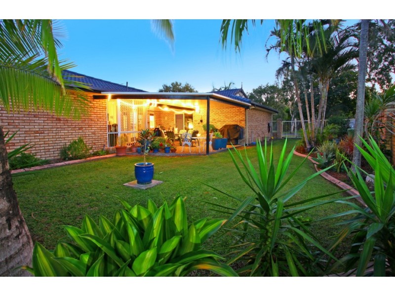 9 Rosswood Court, Helensvale QLD 4212