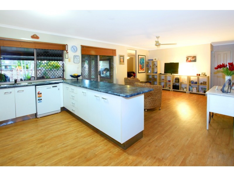 9 Rosswood Court, Helensvale QLD 4212