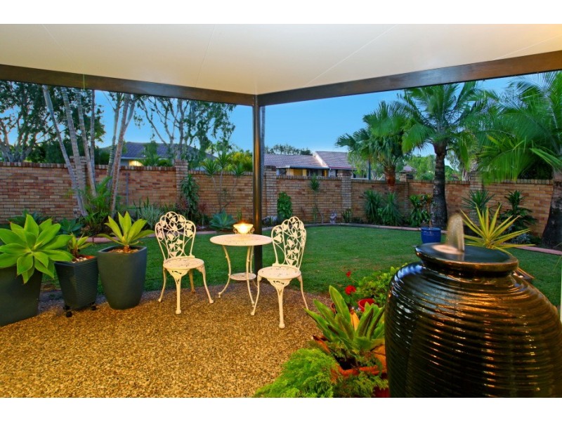 9 Rosswood Court, Helensvale QLD 4212