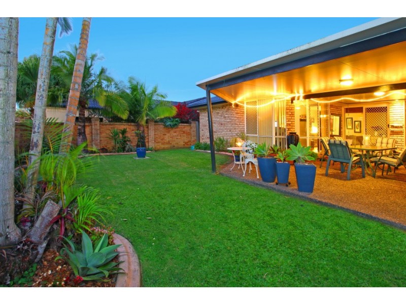 9 Rosswood Court, Helensvale QLD 4212