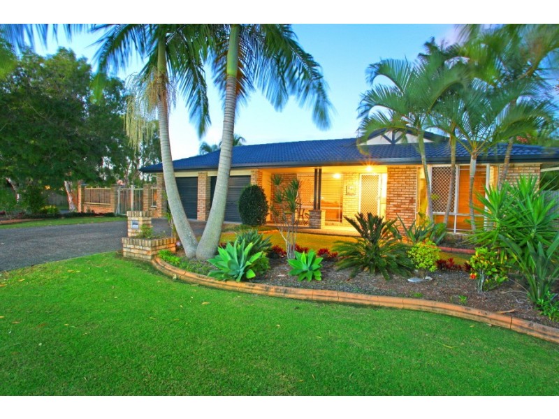 9 Rosswood Court, Helensvale QLD 4212