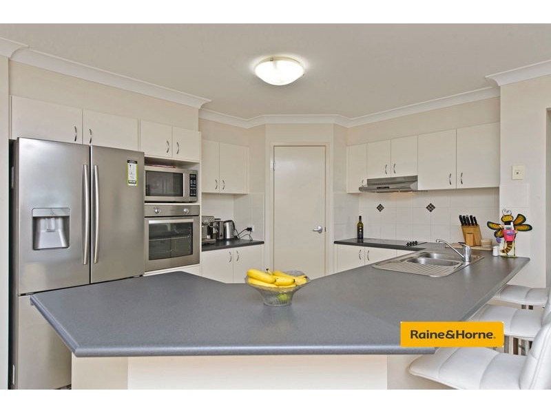 16 Cossington Circuit, Maudsland QLD 4210