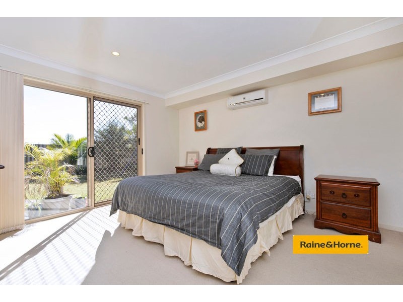 16 Cossington Circuit, Maudsland QLD 4210