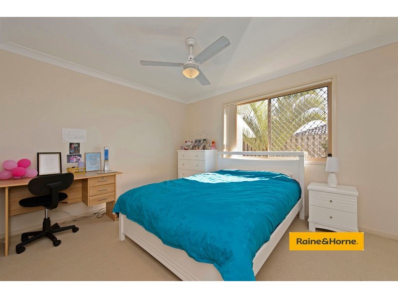 16 Cossington Circuit, Maudsland QLD 4210