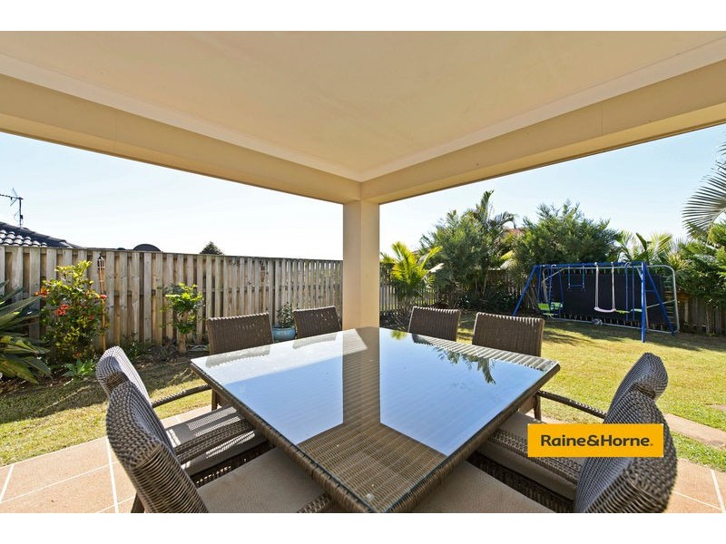 16 Cossington Circuit, Maudsland QLD 4210