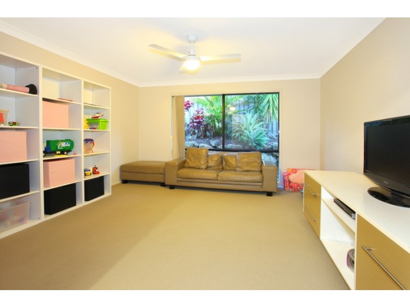 26 Whitely Circuit, Maudsland QLD 4210