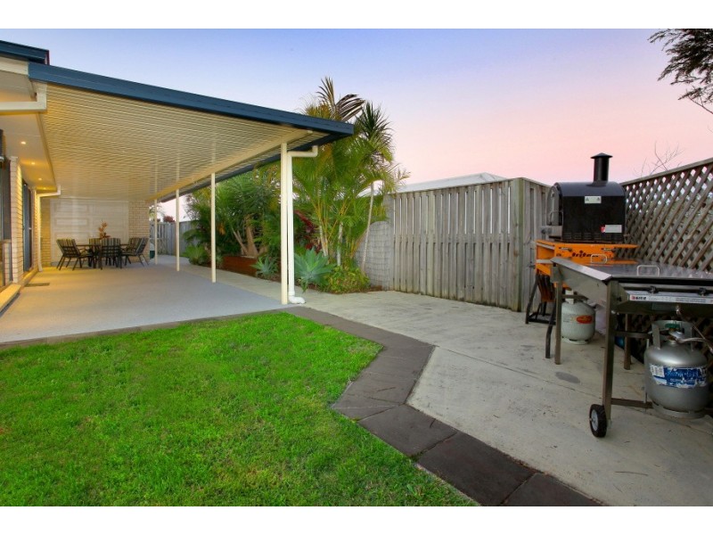 26 Whitely Circuit, Maudsland QLD 4210