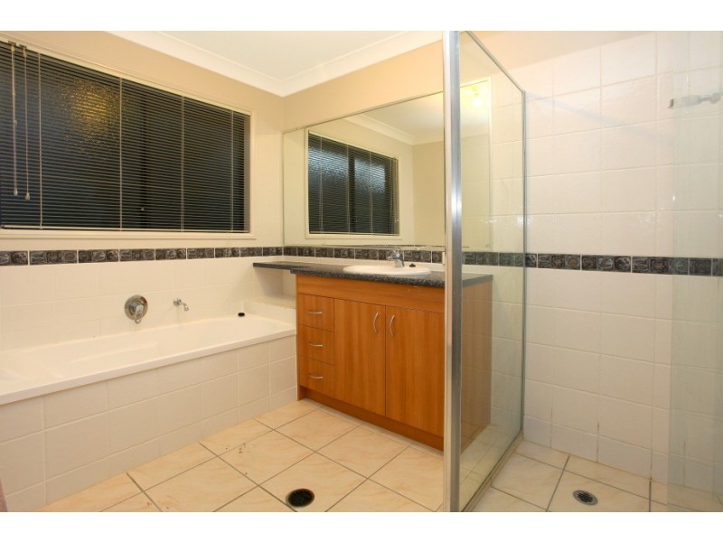 26 Whitely Circuit, Maudsland QLD 4210