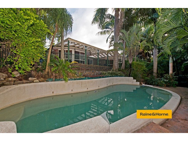 6 Gilpin Court, Upper Coomera QLD 4209