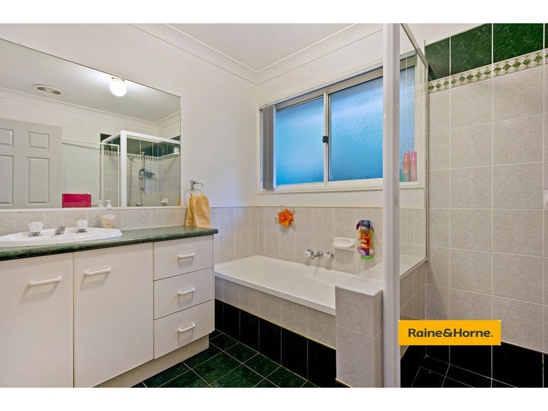 6 Gilpin Court, Upper Coomera QLD 4209