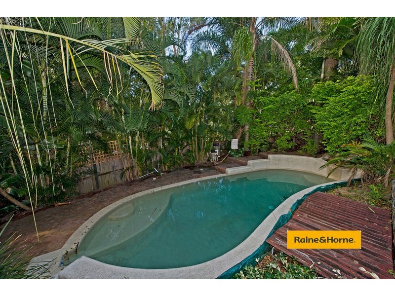 6 Gilpin Court, Upper Coomera QLD 4209